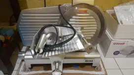 Mesin Sliced Daging GETRA 250ES/ B-10 kondisi istimewa GARANSI