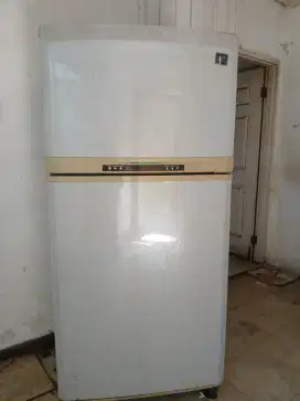 Jual kulkas besar