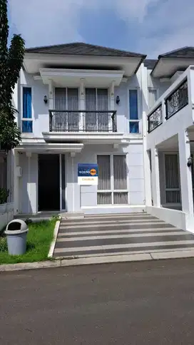 DIJUAL  RUMAH SIAP HUNI LIKE NEW DI CITRAGRAND  CLUSTER DEPAN