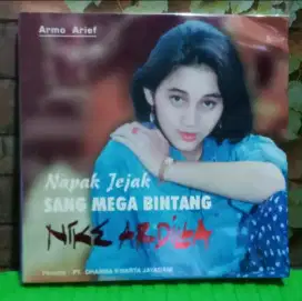 Buku Biografi Nike Ardilla Napak Jejak Sang Mega Bintang 1996