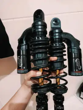 Shock KTC Racing Limited Black as Gold 305mm bisa buat aerox, nmax,pcx