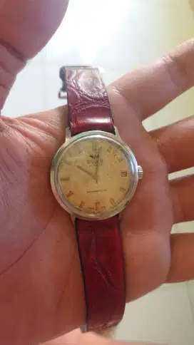 Jam tangan casual unisex lawas Wingo Amida