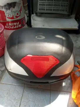 Box motor KMI layak pakai