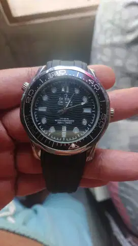 Jam tangan omega quartz sweep movement