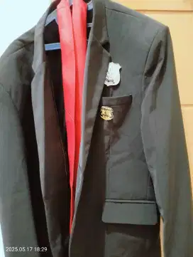 Jas pria dan celana pria