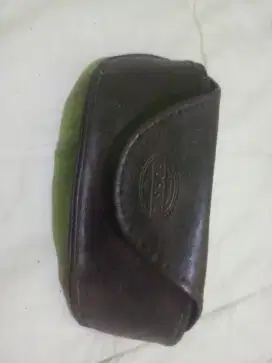 Tempat kacamata fossil