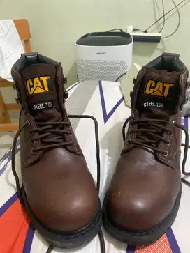 Sepatu Catepillar steel toe baru