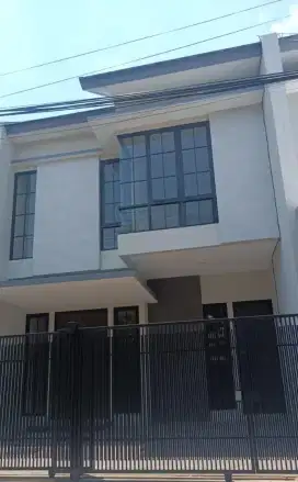 DIJUAL RUMAH BARU MOJOKLANGRU, DKT ITS, UNAIR, DHARMAHUSADA