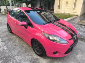 Mobil Pribadi Ford Fiesta 1.4 M Trend