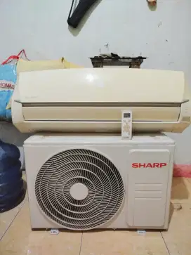 AC Sharp 1/2 PK, Mulus , Orisinil + pasang