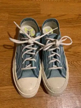 Preloved Converse Chuck Taylor 70 Low