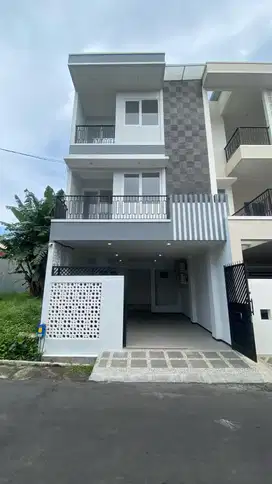 Rumah Kost Mewah Ful Anak Kos Candi Mendut Soekarno Hatta Suhat Malang