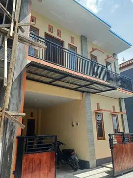 dijual rumah lantai 2 ubung kaja denpasar