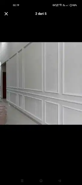 Wallmouding dengan berbagai bentuk dan ukuran ,