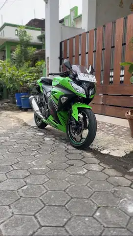 Kawasaki Ninja 250 fi se 2014