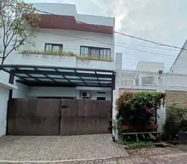 Rumah dijual bintaro jakarta selatan mewah siap huni furnish Harga neg