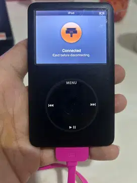 FS ipod clasic 80gb collector item