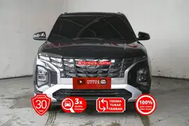 Hyundai Creta Prime IVT Matic 2022 hitam AT DP minim 27 juta