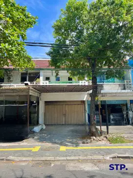Disewakan, Ruko 2 lantai di Raya Mulyosari  Ex restoran