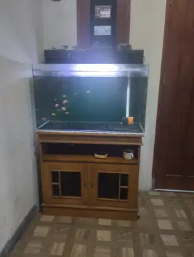 Aquarium dan meja