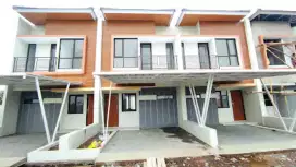 Di jual / di kontrakan Rumah Full Furnished