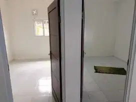 Sewa rumah semi vila 55jt / tahun Cisarua dkt pasar Cilember