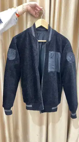Jual jaket iwearzule unity project warna hitam