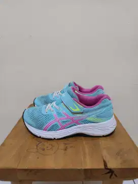 Sepatu anak asics birumuda pink