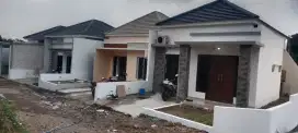 Rumah baru cluster strategis dekat kampus unimus