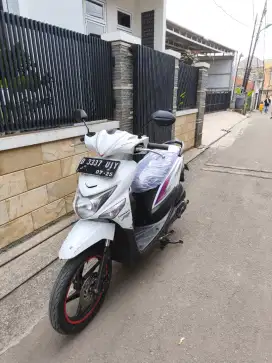 Bissmillah dijual motor Honda beat pop 2015 istimewa