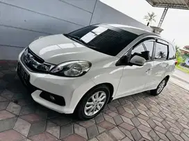 Mobilio metic 2015 putih E automatic autometik matik matic autimatik