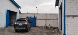 SEWA Murah 2 Gudang berhadapan Menganti gg Menteng 100mtr dari Raya