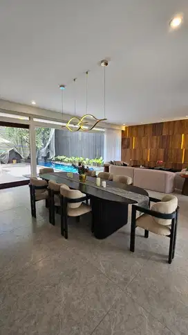 LANGKA! DIJUAL RUMAH GRAHA FAMILY / FAMILI MEWAH SIAP HUNI FULL FURNIS