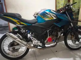 HONDA CB150R STREETFIRE LED
