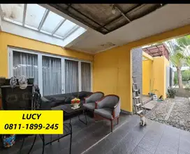 HOT SALE Rumah 2 Lantai Di Kebayoran Terrace Bintaro 15982-UT