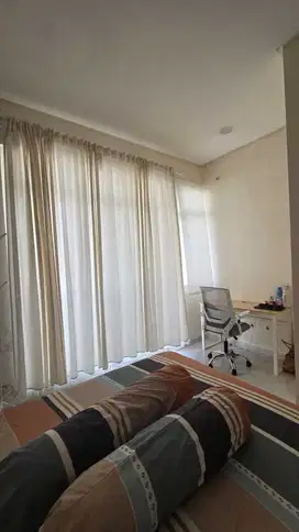 JUAL RUMAH CANTIK FULLY FURNISH GREEN LAKE CITY