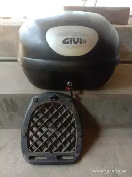 Box motor Givi E33