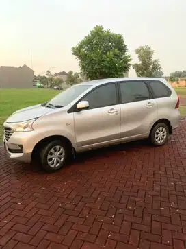 CASH Toyota New Avanza E manual 2015