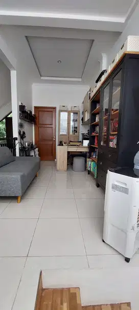 Dijual Rumah Bintaro Sektor 9 Tangerang