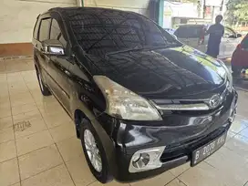 Daihatsu Xenia 1.3 R Deluxe Mt 2014 Hitam