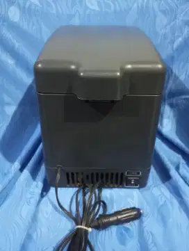 Kulkas mini Mobil / collbox