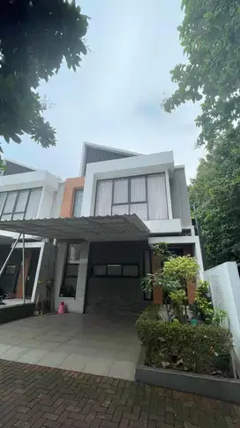 Rumah siyap huni dalam cluster strategis 2 lantai di cilangkap Jakarta