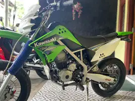 KAWASAKI KLX 150