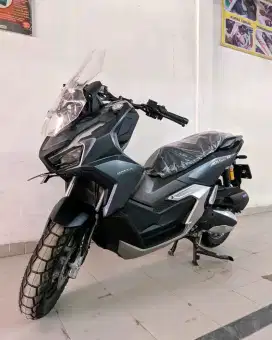 HONDA ADV 160 CBS SILVER
