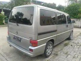VW Caravelle vr6 tahun 2000 matic