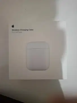 WIRELESS CHARGING CASE FOR AIPODS