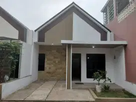 Di jual rumah cantik siap huni di griya khansa cikeas