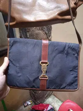 JUAL TAS peninggalan ORTU brended