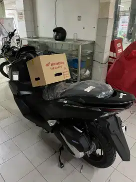 HONDA PCX 160 ABS BLACK