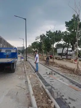 Di jual ruko ruko strategis di lippo cikarang